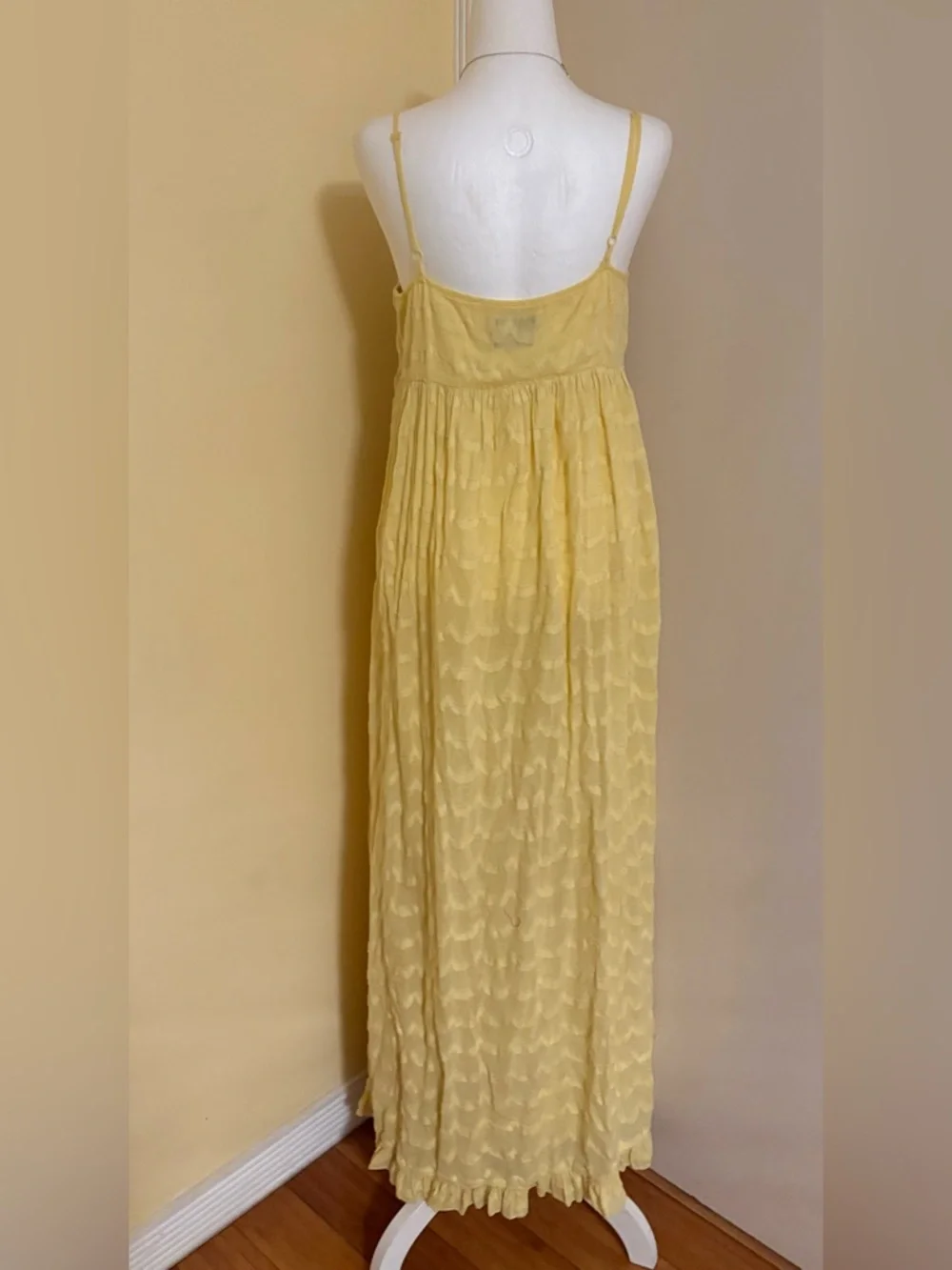 Juicy Couture Soft Yellow Ruffle-Trim Maxi Dress Sz 8 - Picture 4 of 7